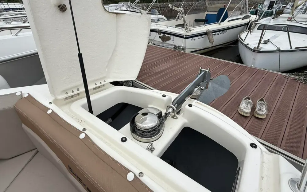 slider 18 Quicksilver Activ 755 Bowrider