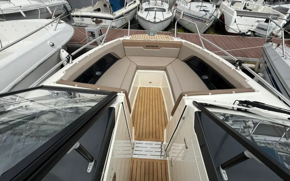slider 12 Quicksilver Activ 755 Bowrider