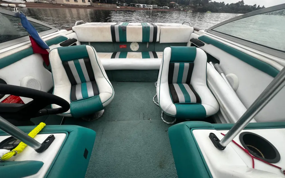 slider 5 Sea Ray Seville 160
