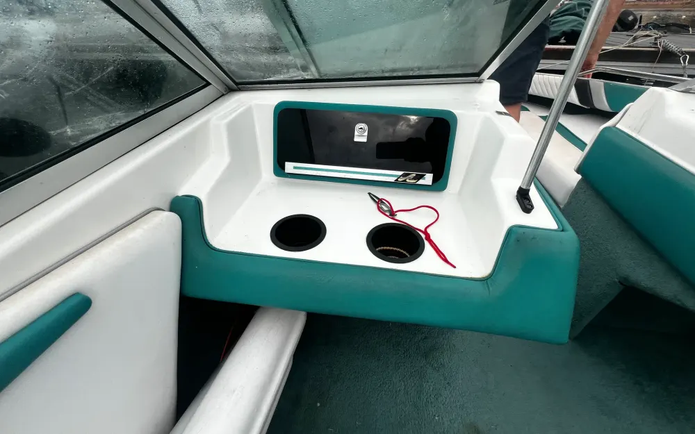 slider 7 Sea Ray Seville 160