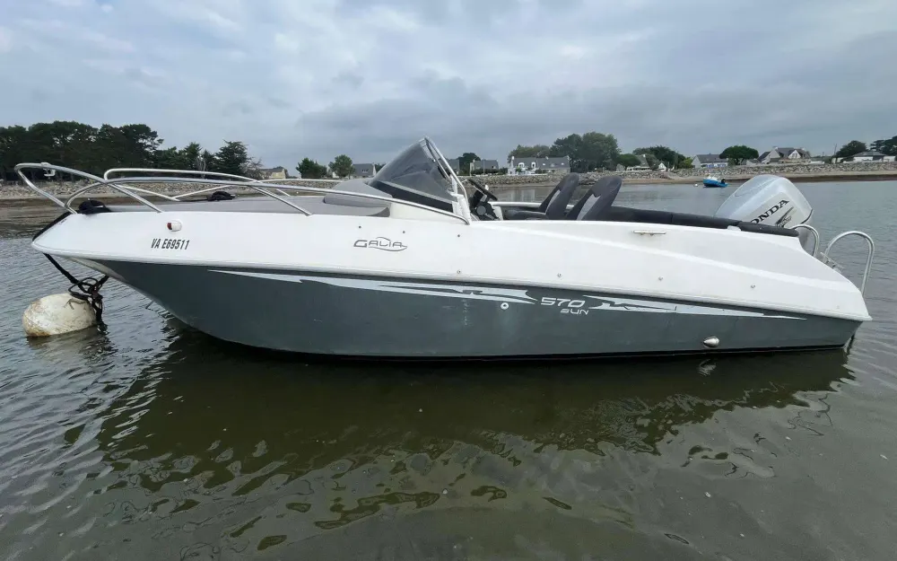 slider 0 Galia  570 Sun Deck