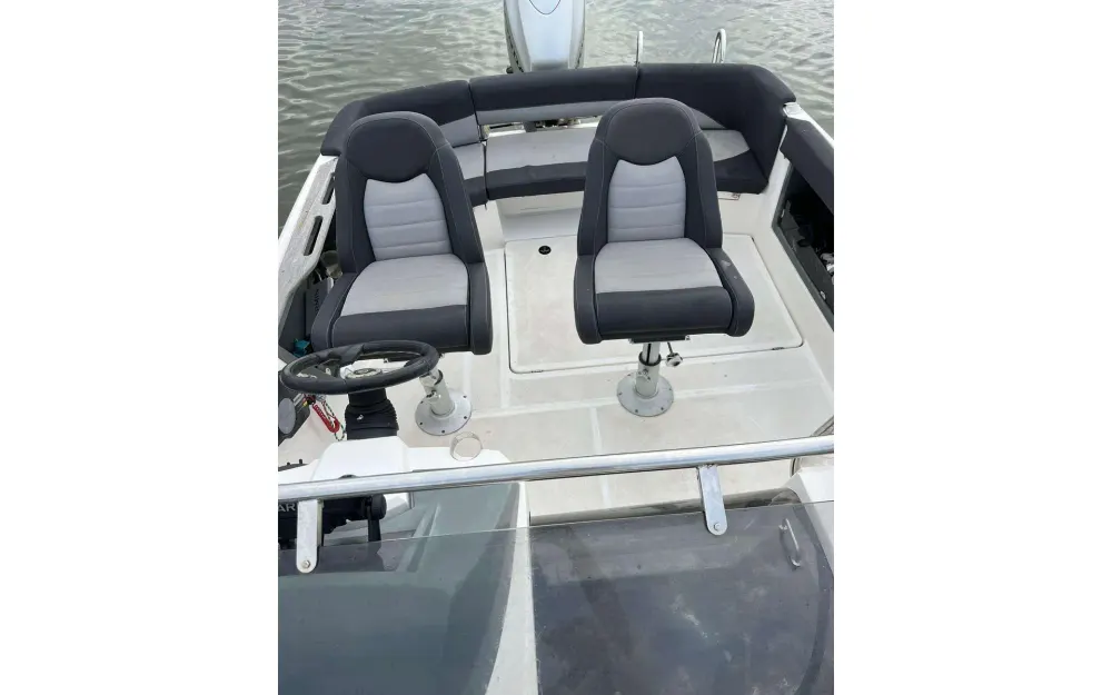 slider 10 Galia  570 Sun Deck