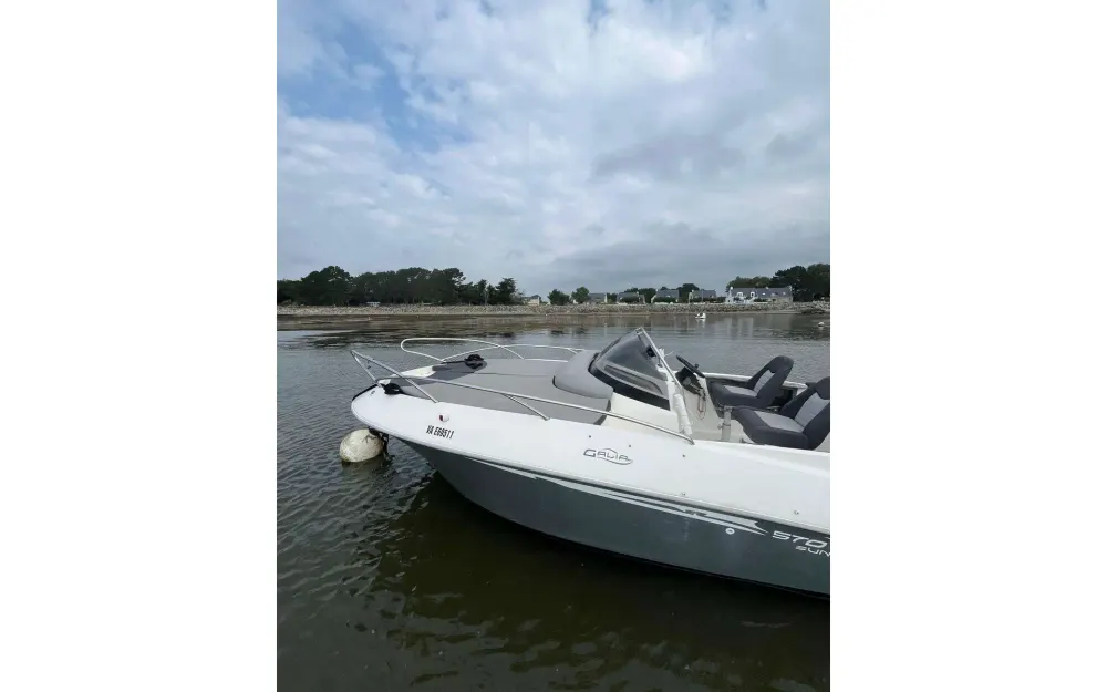 slider 4 Galia  570 Sun Deck