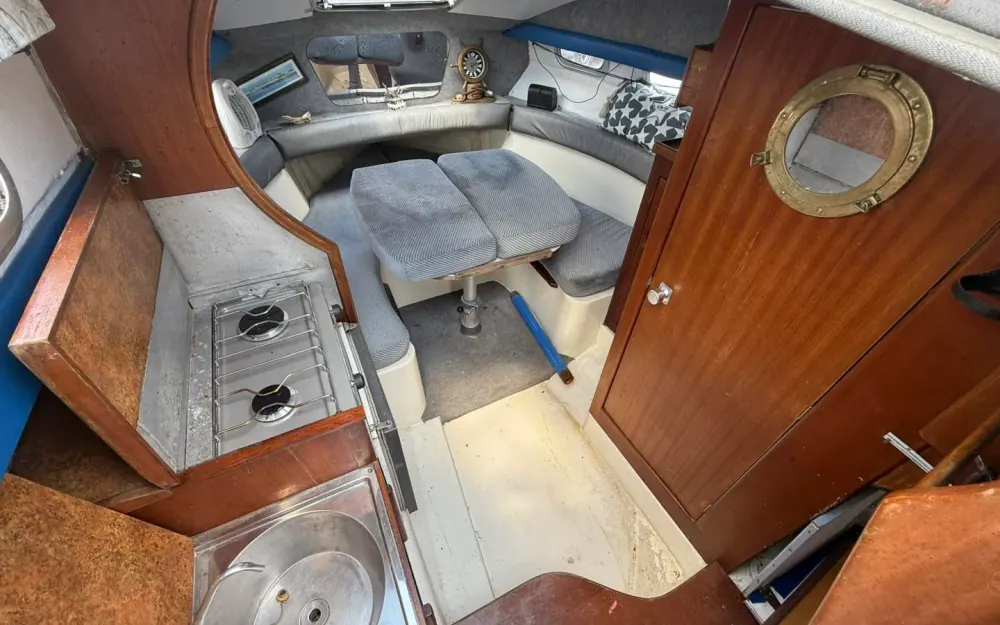slider 5 Sealine  215