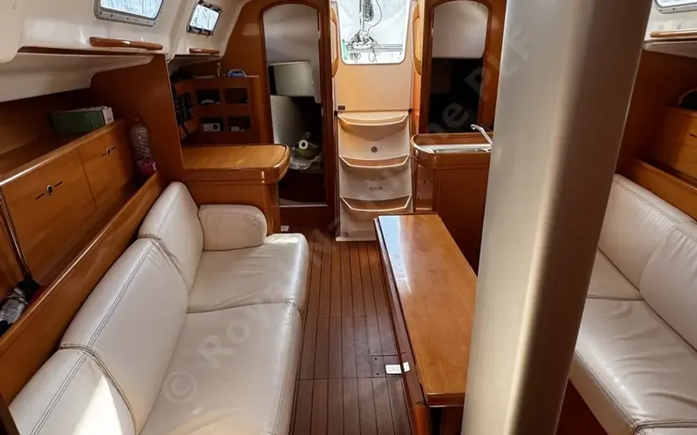 slider 17 Beneteau First 36.7