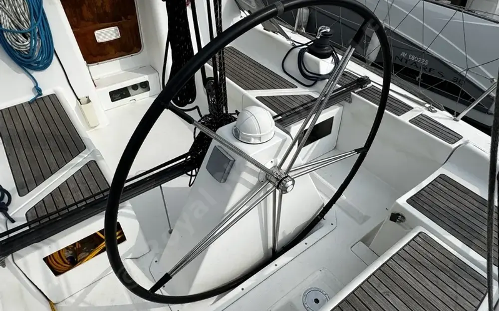 slider 6 Beneteau First 36.7