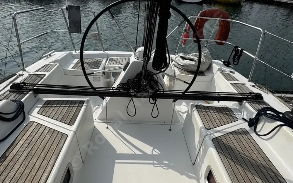 slider 7 Beneteau First 36.7