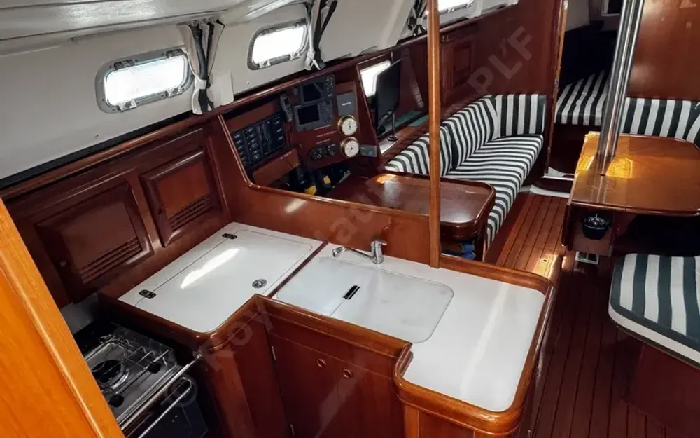 slider 9 Beneteau Oceanis 361 Clipper