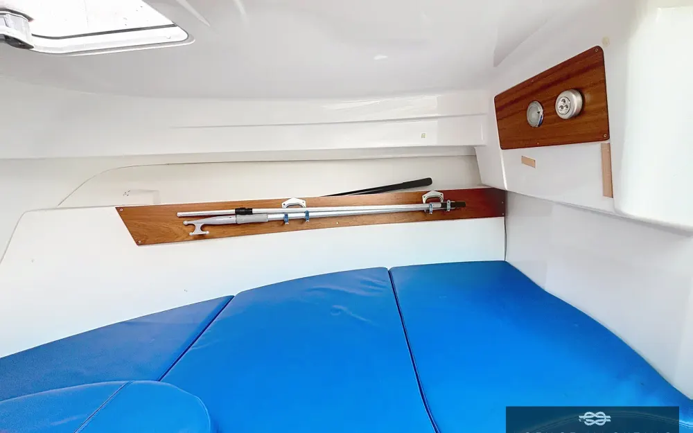 slider 5 Beneteau Antares 650 HB