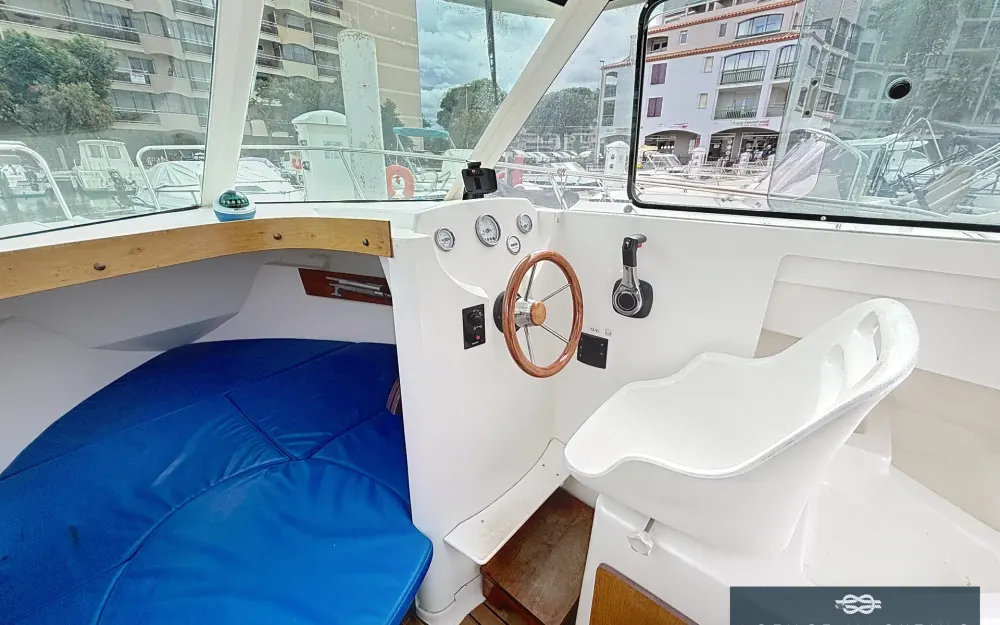 slider 6 Beneteau Antares 650 HB
