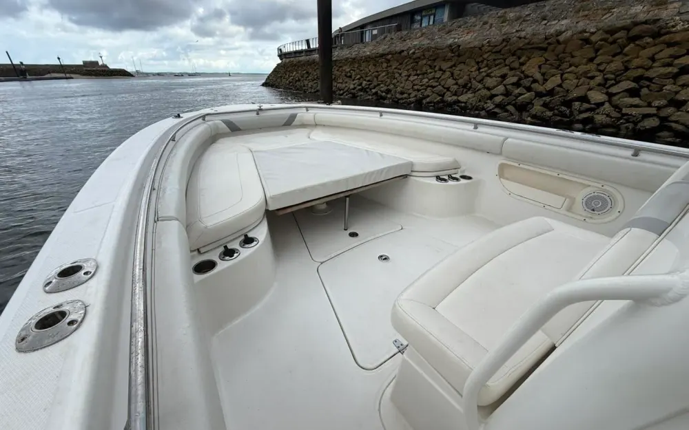 slider 24 Boston Whaler  320 Outrage