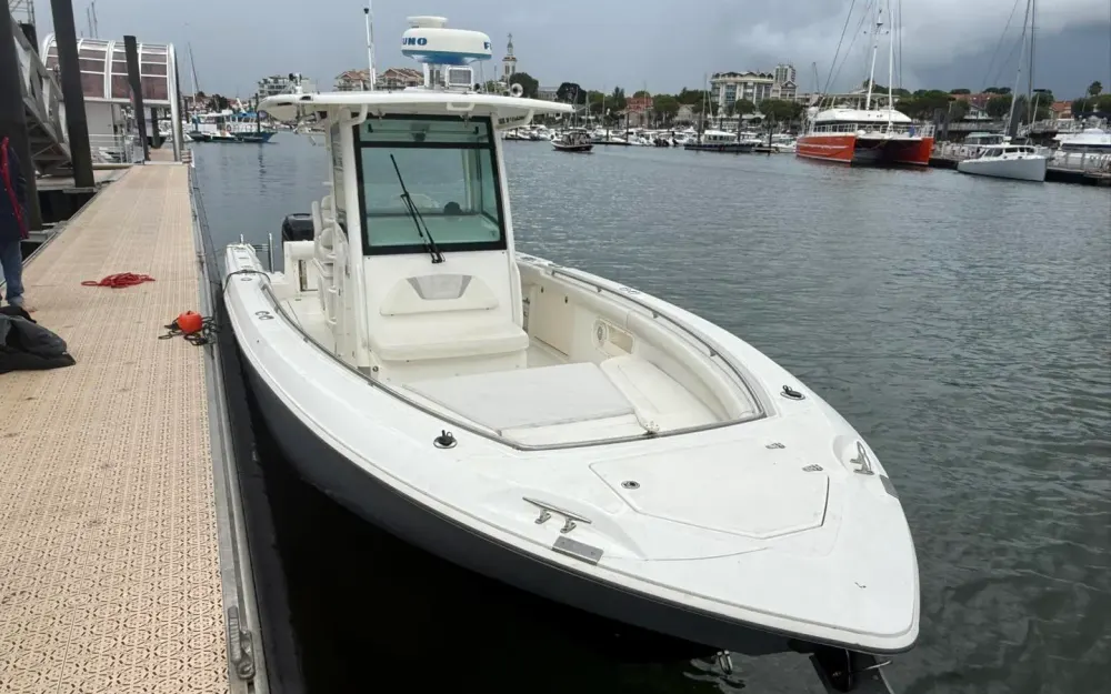 slider 25 Boston Whaler  320 Outrage