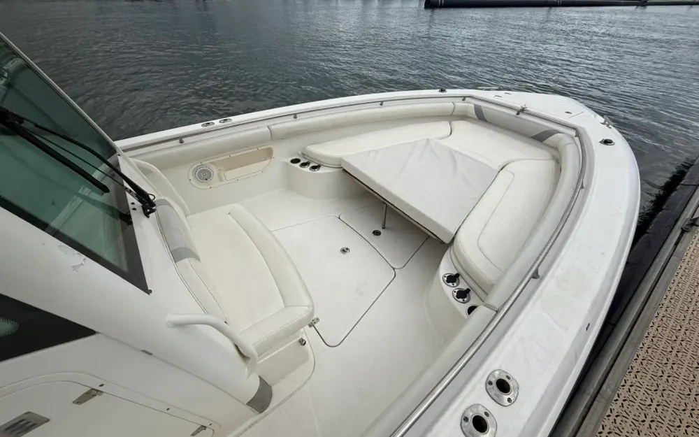 slider 27 Boston Whaler  320 Outrage
