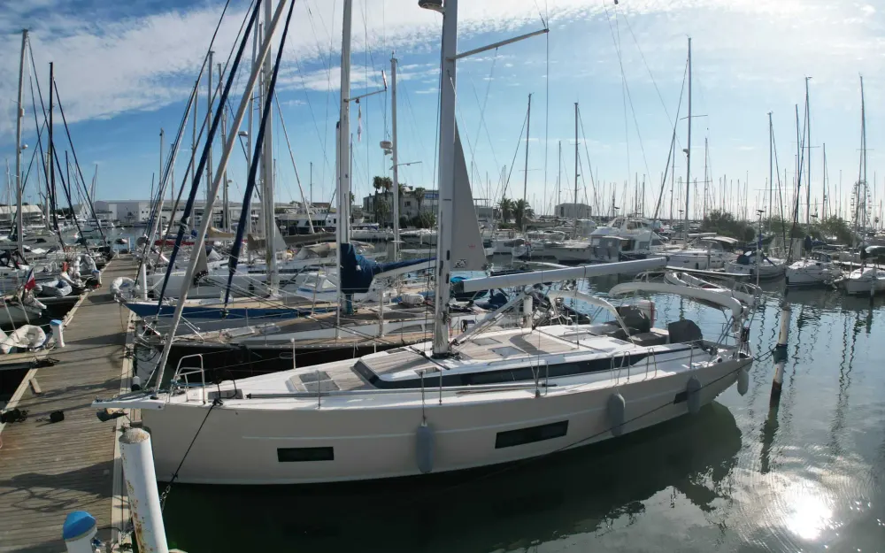 slider 1 Bavaria C45