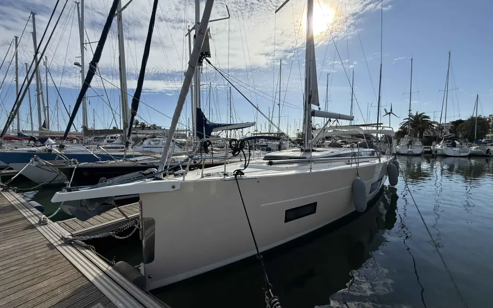 slider 5 Bavaria C45