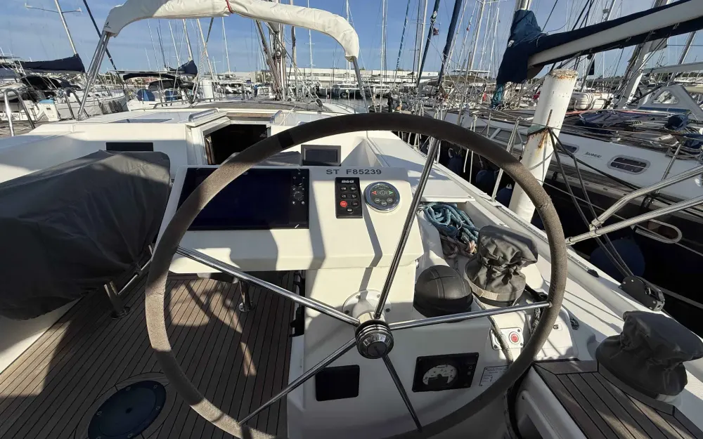 slider 8 Bavaria C45