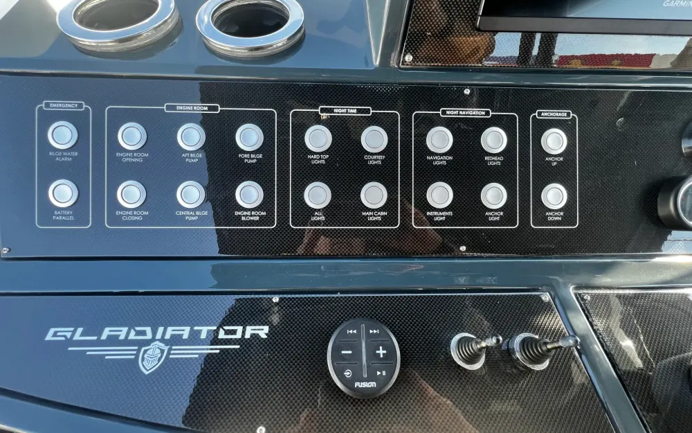 slider 71 Canados GLADIATOR 431 WA