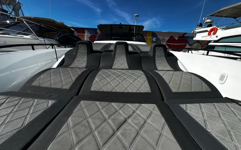 slider 81 Canados GLADIATOR 431 WA