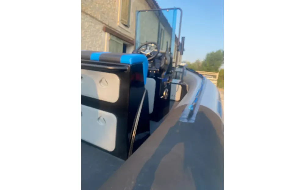 slider 6 Zeppelin Command 18 V Pro