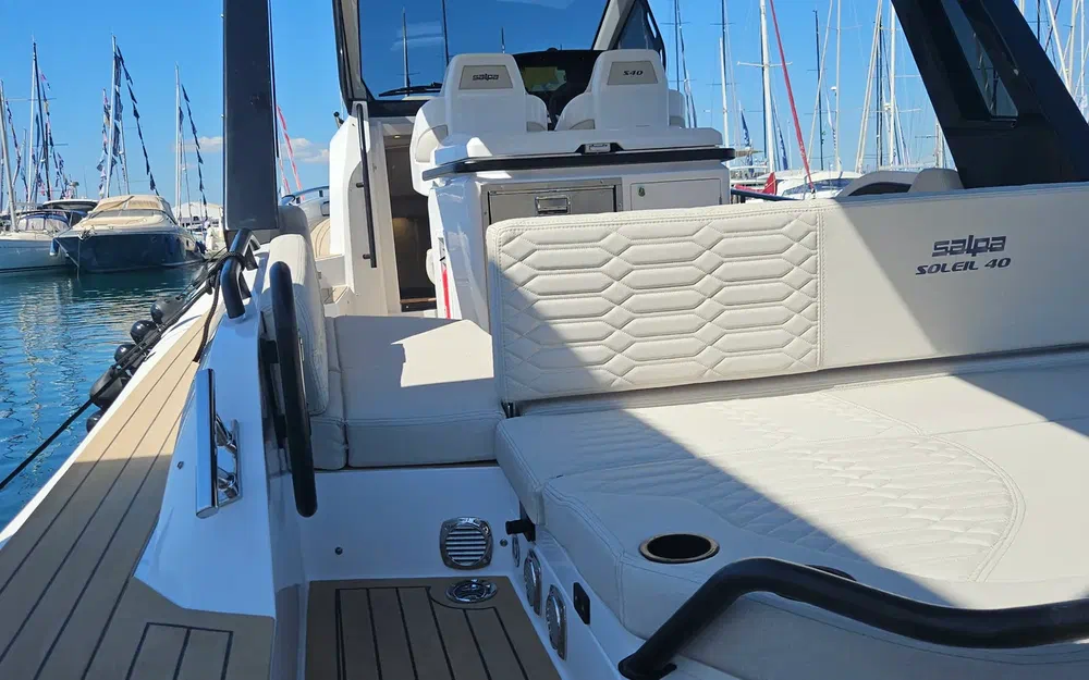 slider 24 Salpa Soleil 40