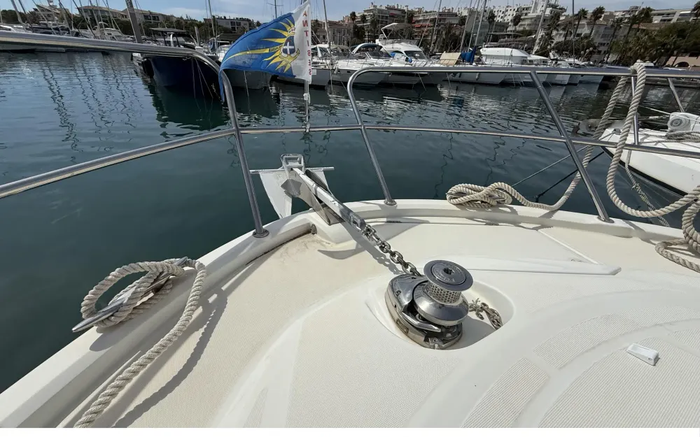 slider 32 Beneteau Antares 36