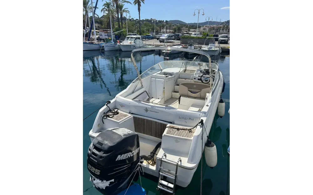 slider 1 Jeanneau Cap Camarat 7.5 DC