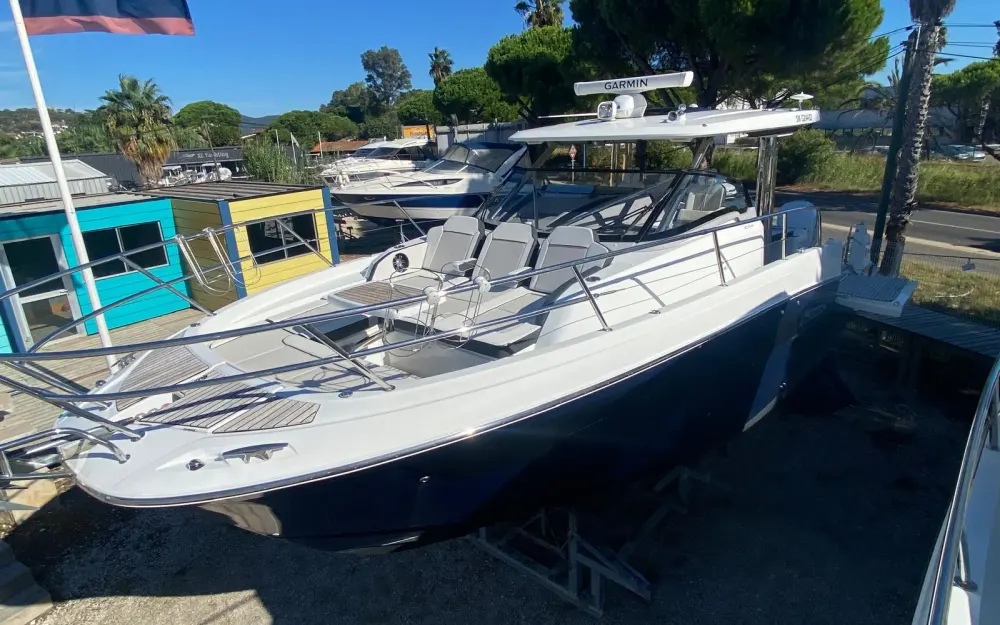 slider 2 Jeanneau Cap Camarat 12.5 WA