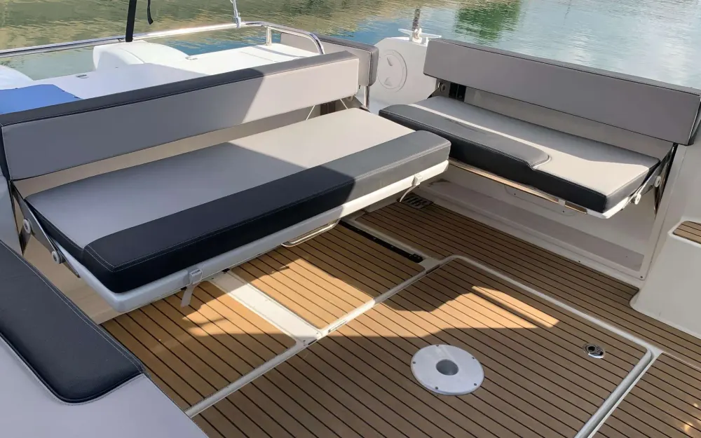slider 17 Jeanneau Merry Fisher 895 Sport