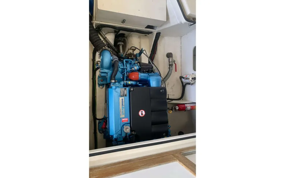 slider 6 Rhea  28