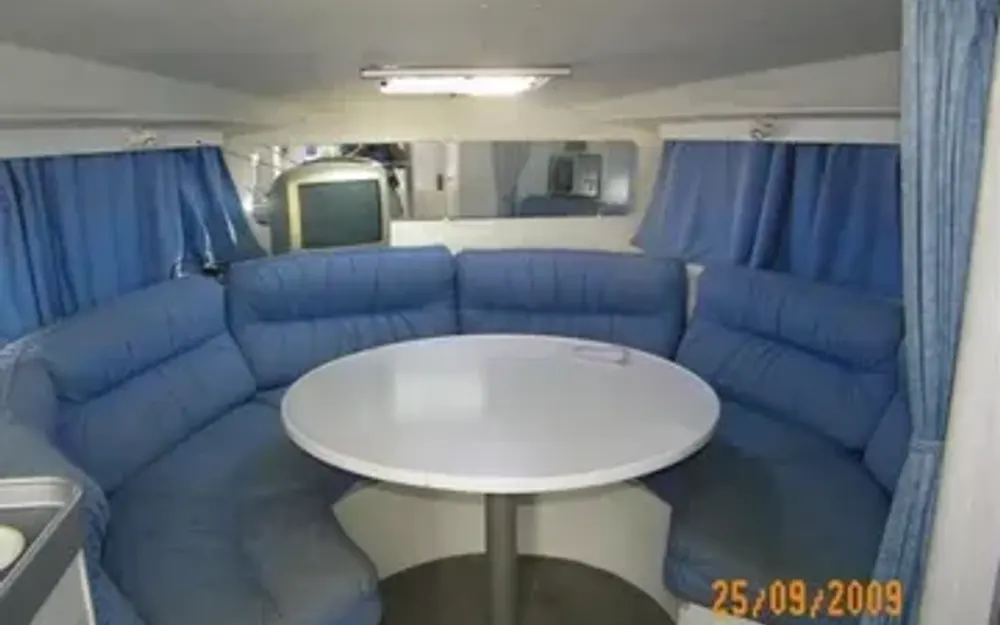 slider 12 Beneteau Flyer 8