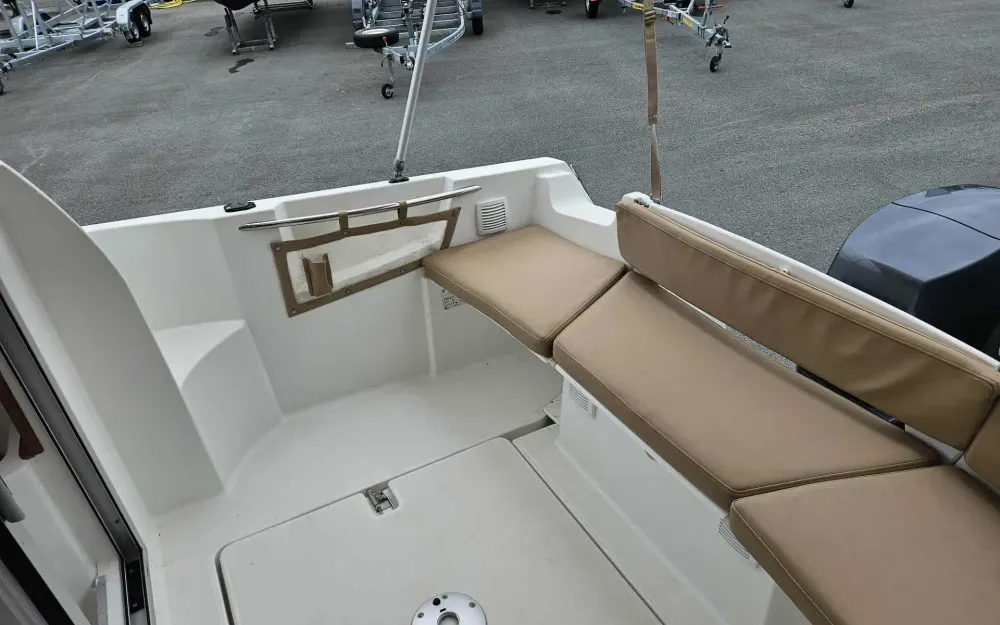 slider 3 Jeanneau Merry Fisher 595