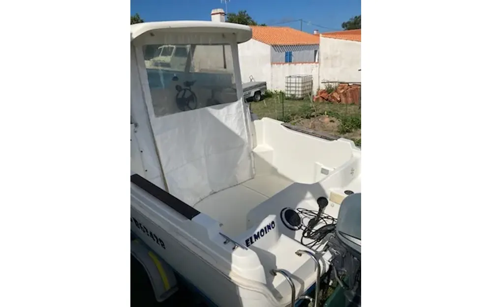 slider 19 Jeanneau Merry Fisher 530