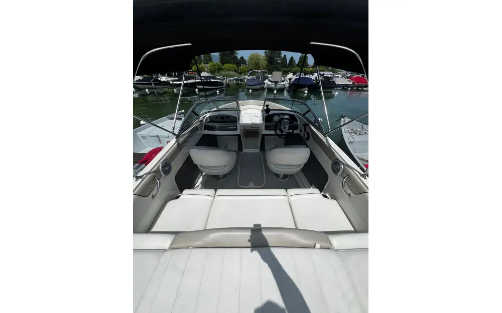 slider 6 Bayliner  185 BR