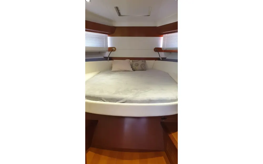 slider 17 Beneteau Gran Turismo 44