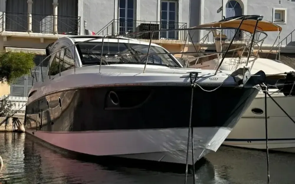 slider 0 Beneteau Gran Turismo 44