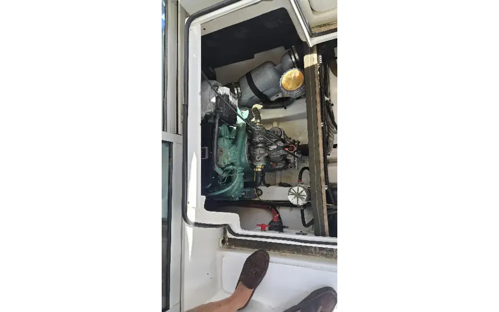 slider 6 Beneteau Antares 6