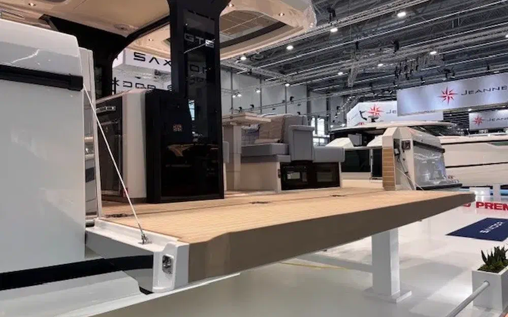 slider 15 Saxdor 400 GTS