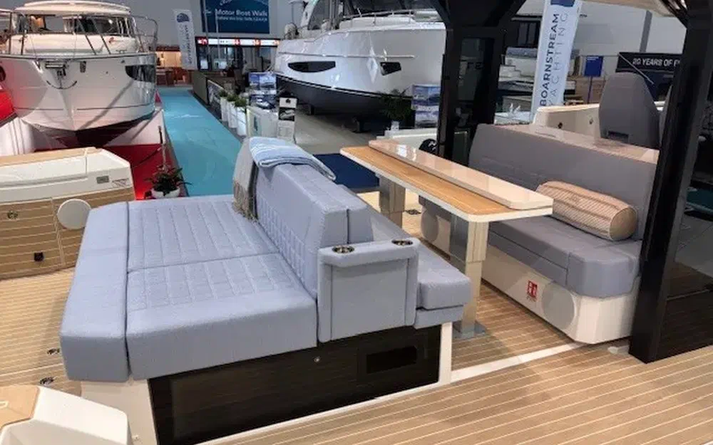 slider 3 Saxdor 400 GTS