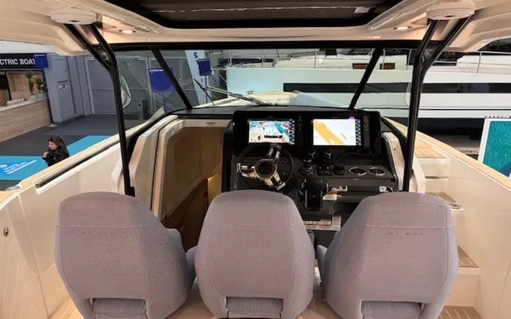 slider 4 Saxdor 400 GTS