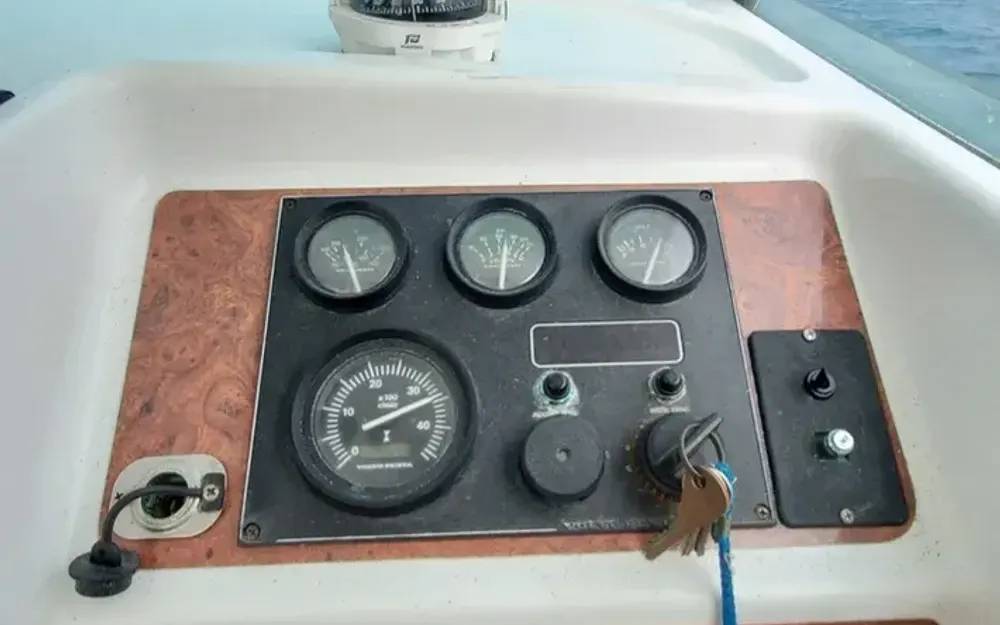 slider 5 Jeanneau Merry Fisher 695