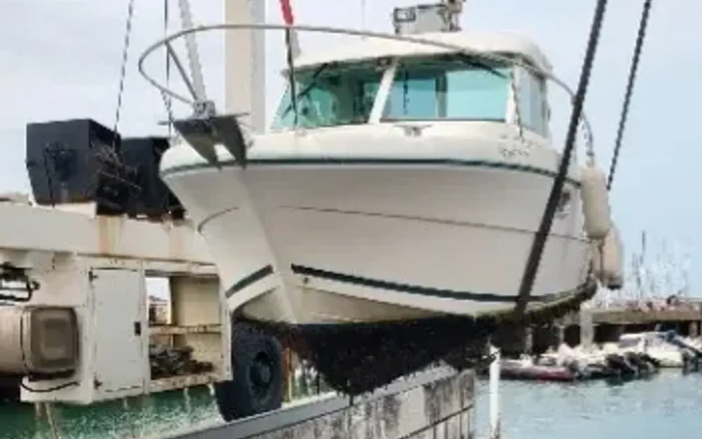slider 6 Jeanneau Merry Fisher 695