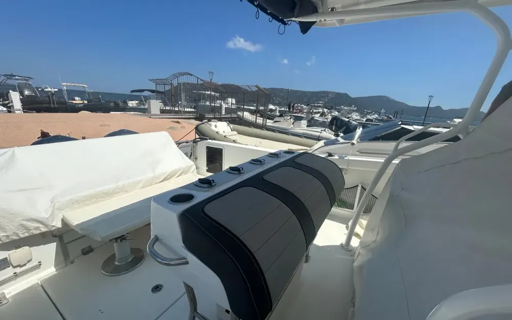 slider 11 Jeanneau Cap Camarat 9.0 CC
