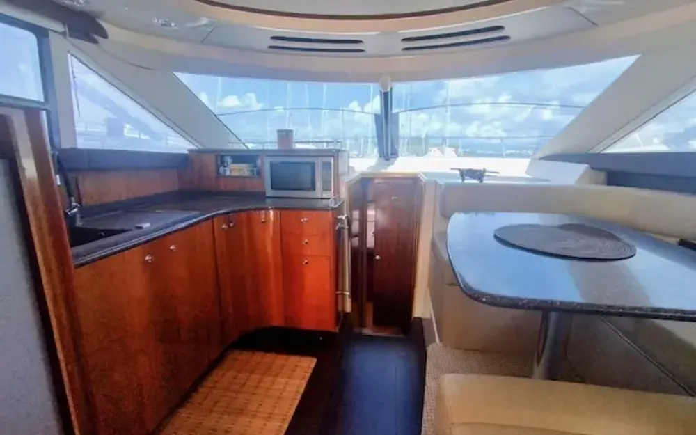 slider 9 Meridian Yacht  441