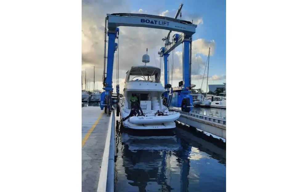 slider 14 Meridian Yacht  441