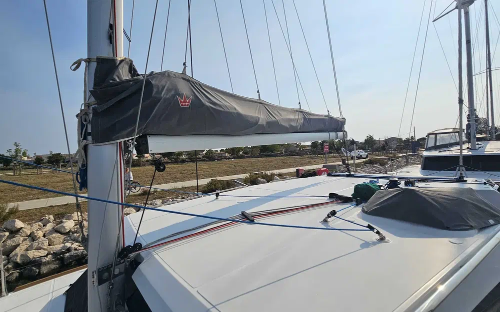 slider 17 Aventura Yacht 34