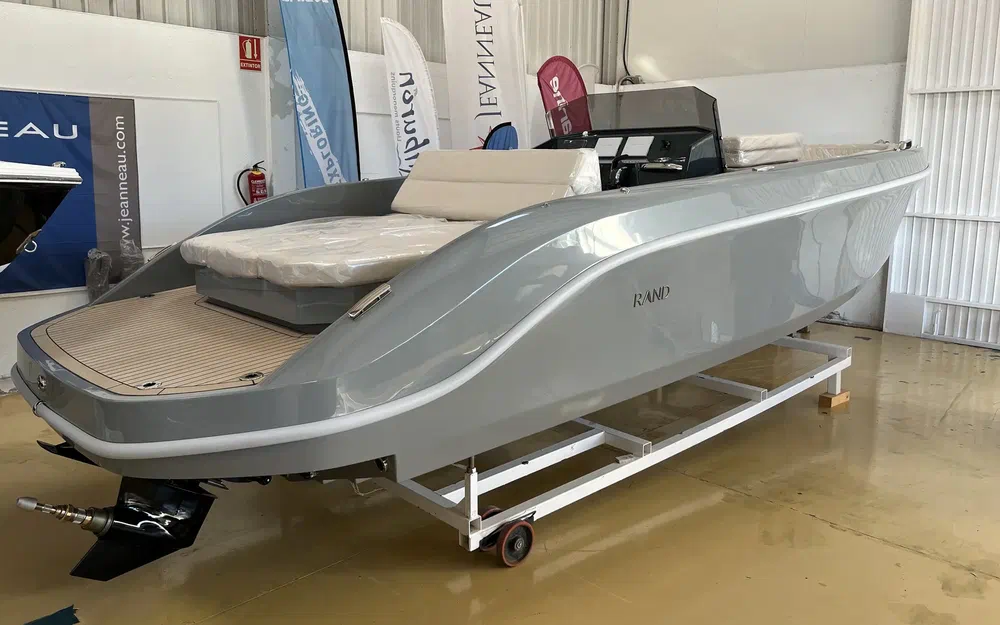 slider 0 Rand Boats Play 24