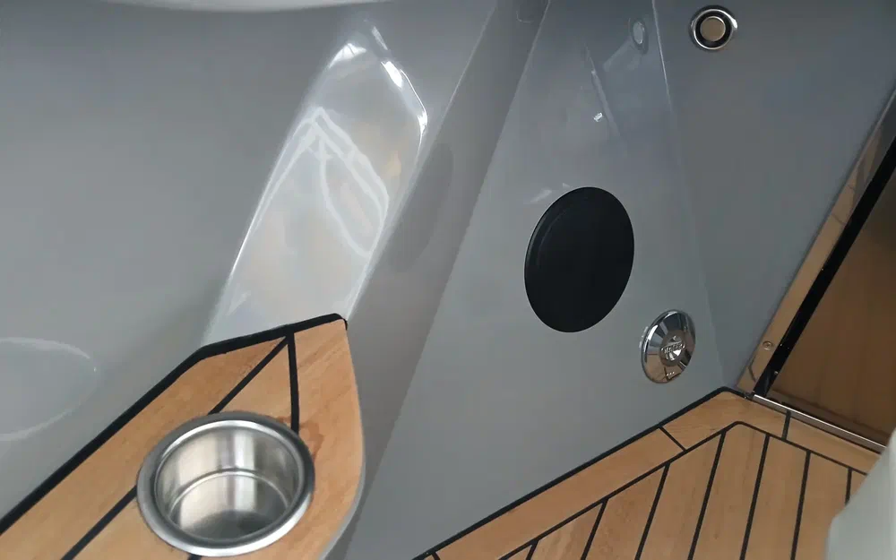 slider 10 Rand Boats Spirit 25