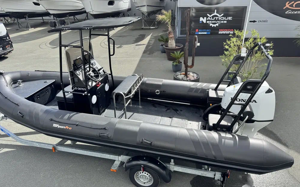 slider 1 Tarpon DV65