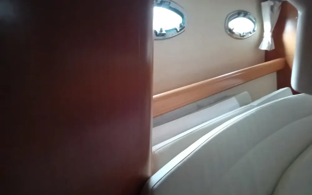 slider 13 Beneteau Antares 12
