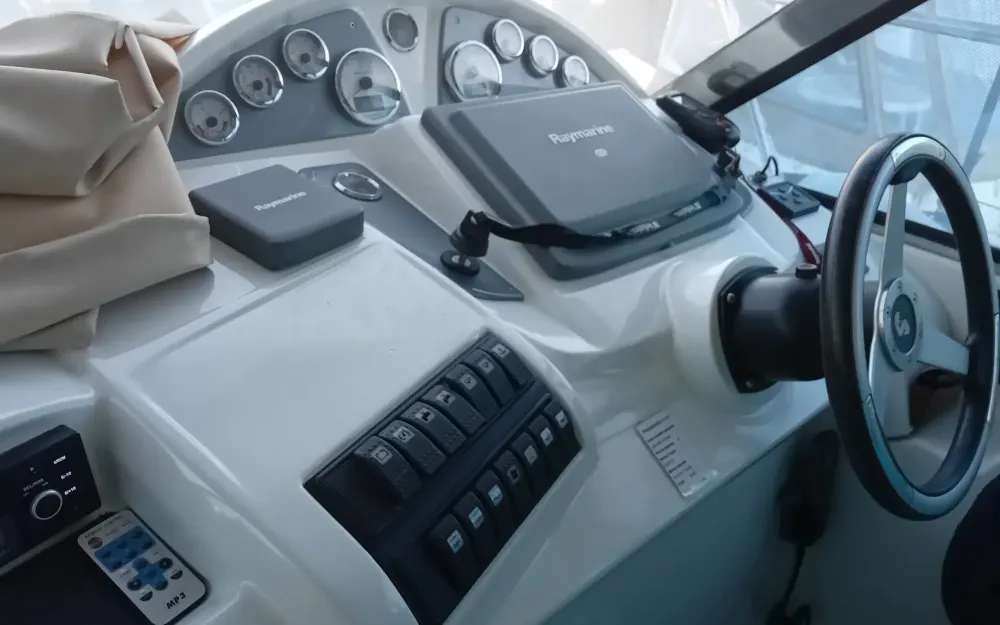 slider 19 Beneteau Antares 12